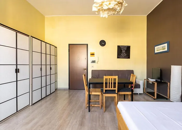 Gramsci 3 By Wonderful Italy * Bolonia